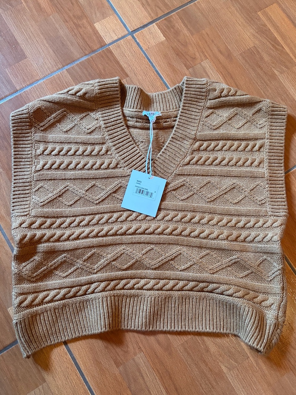 pistola Camel Cable-Knit V-Neck Sweater Vest - Picture 3 of 5